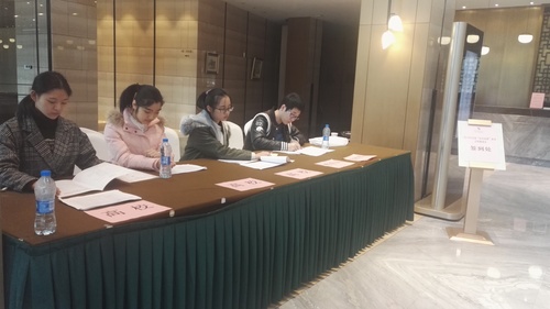 我校志愿者