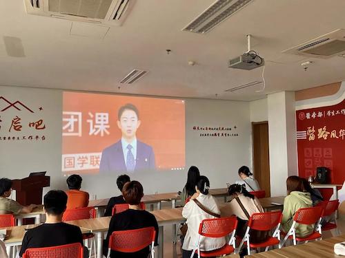 观看图片1学校