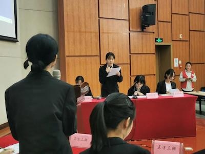外国语学院顺利举办第十三届新生中文辩论赛决赛